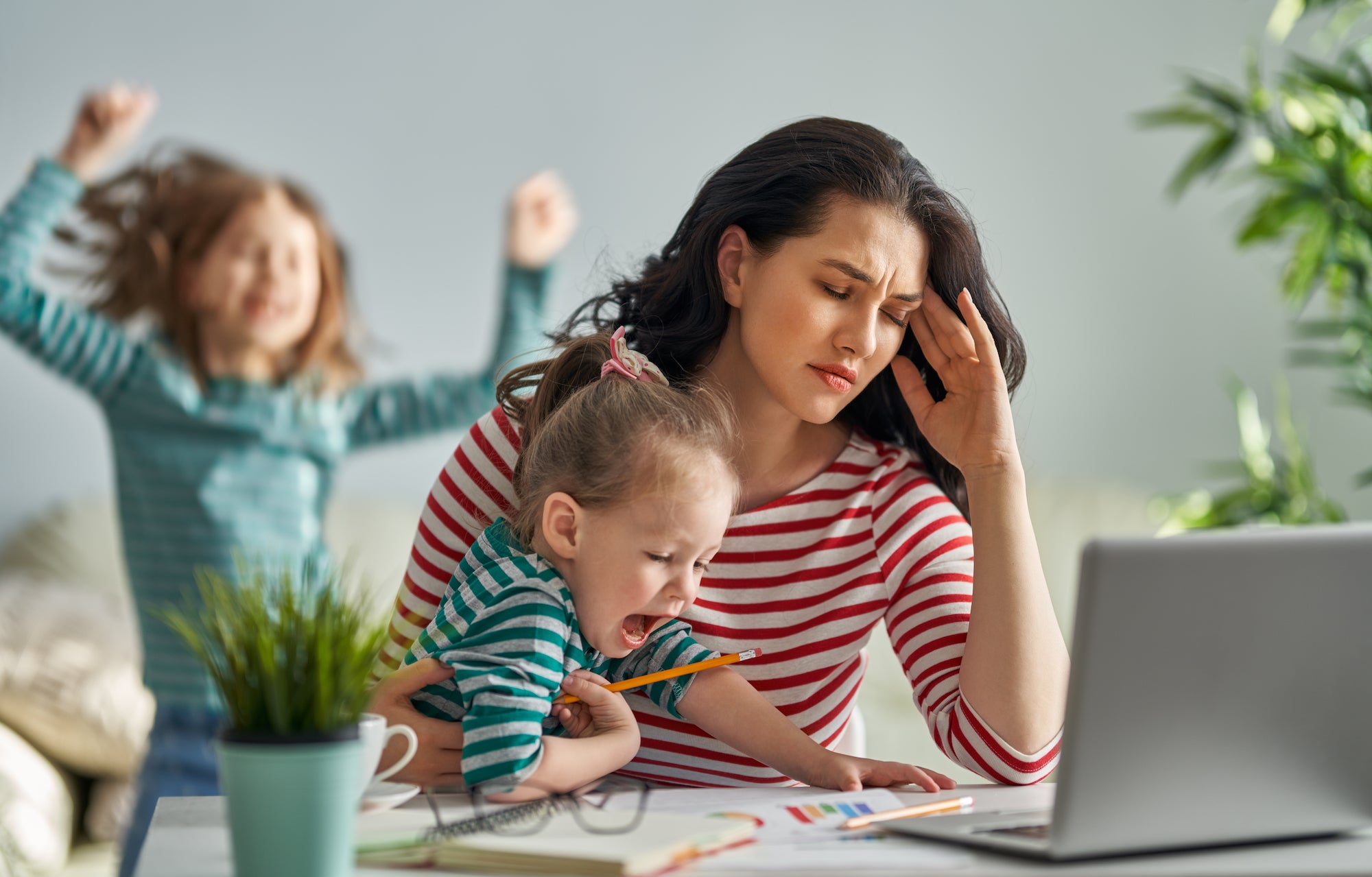 5 Tips to Overcome Working Mom Stress